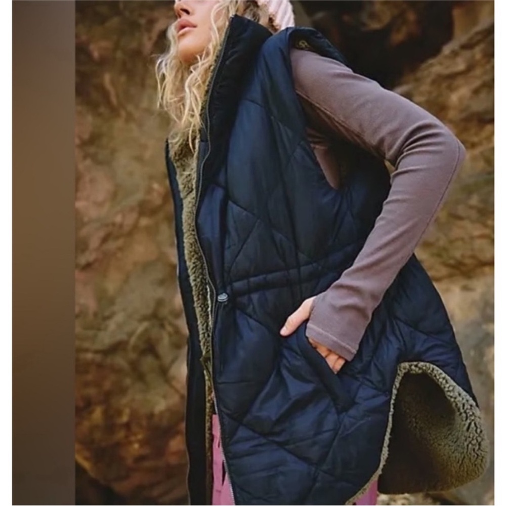 Free People Venture on reversible vest size small